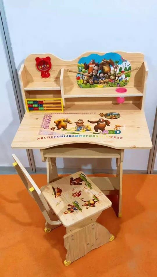 Kids study & work station  table & chair Interactive Features