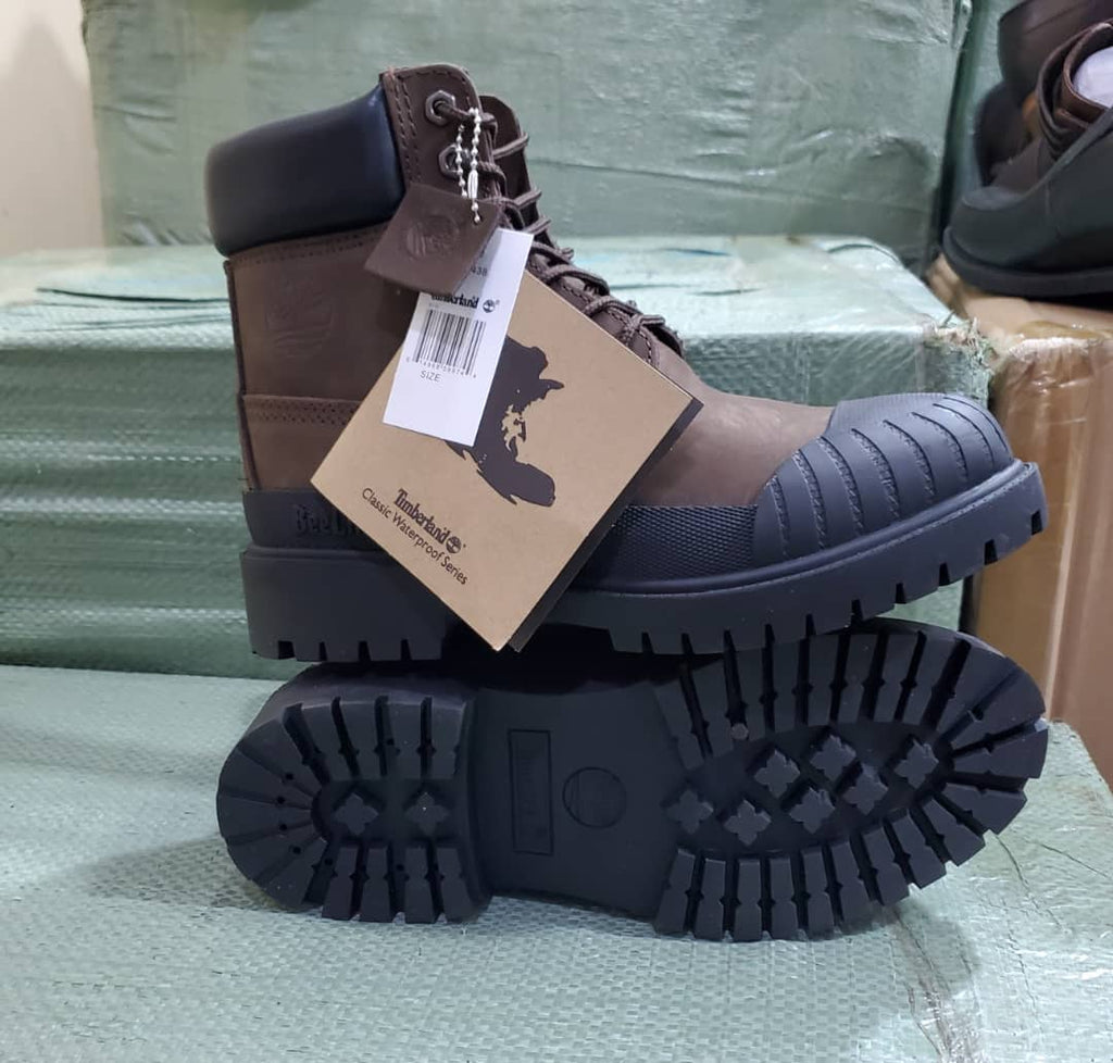Timberland Bee Line Brown Boots with Tag - Side View