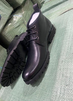 Men's Black Pebbled Leather Chukka Boots – original photo 1