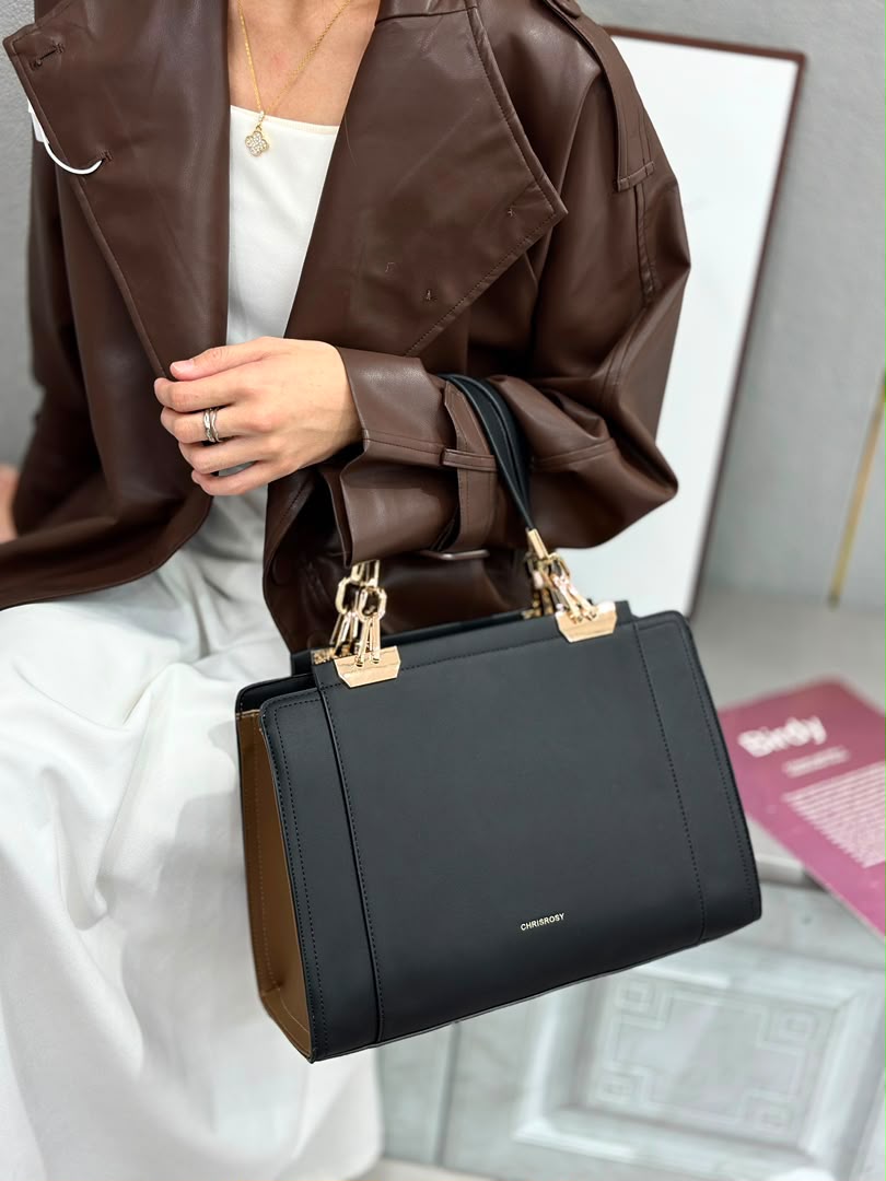 Chrisroby black handbag lifestyle shot