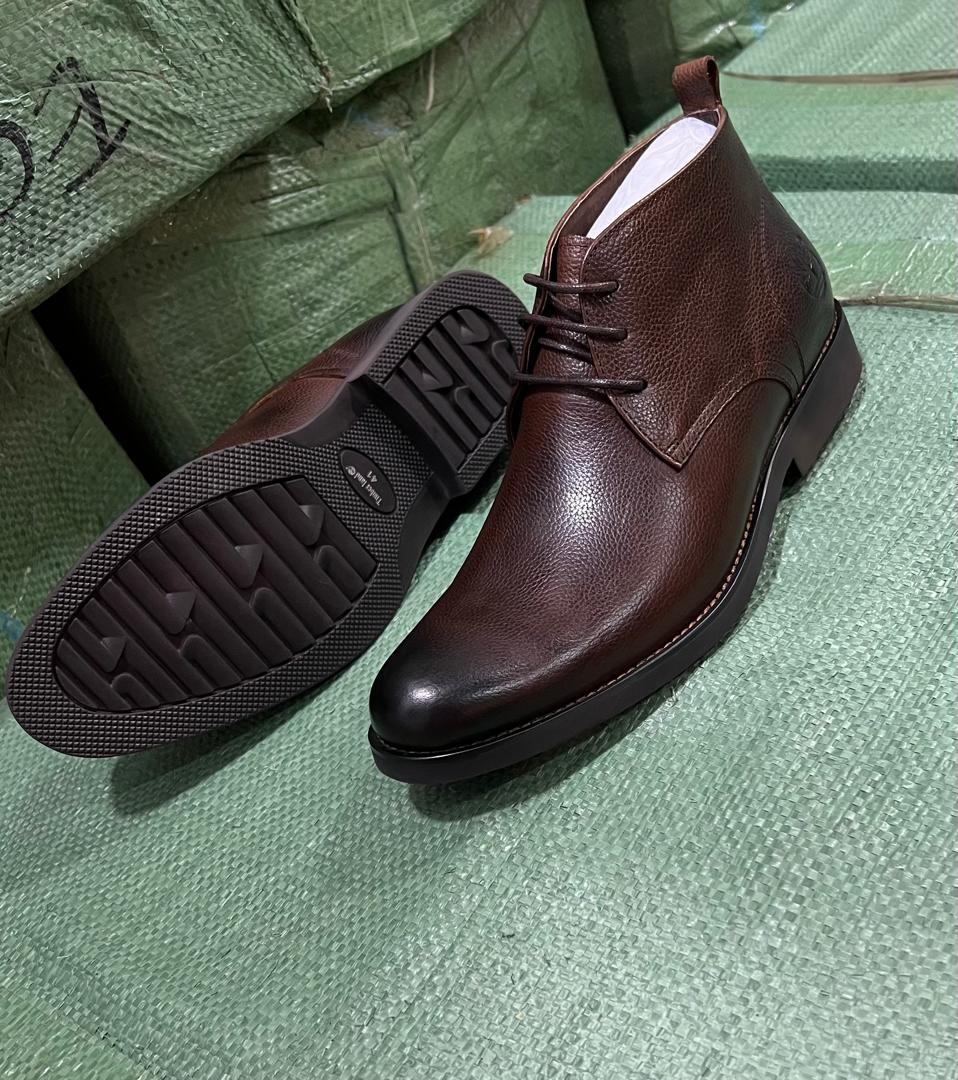 Men's Brown Leather Chukka Boots original photo
