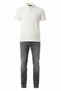 Cream shirt and washed grey jeans outfit combo